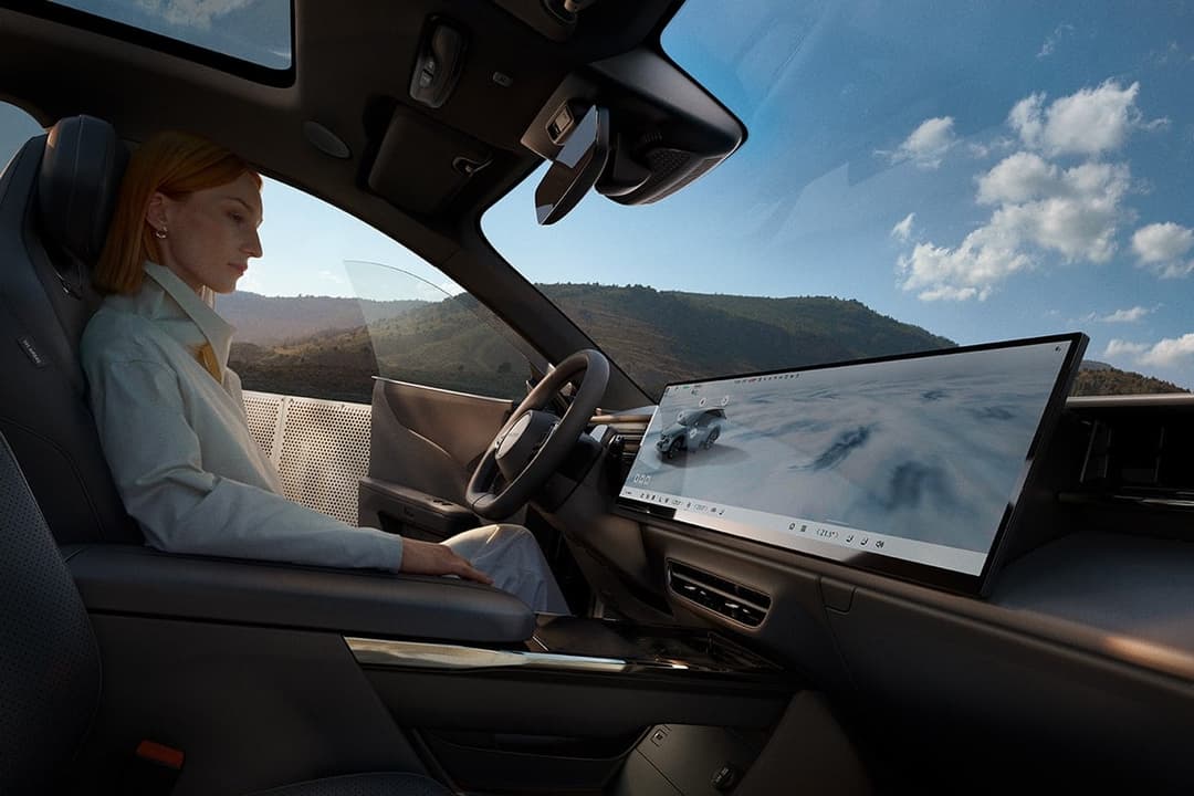 26.45" Ultra-Wide Display